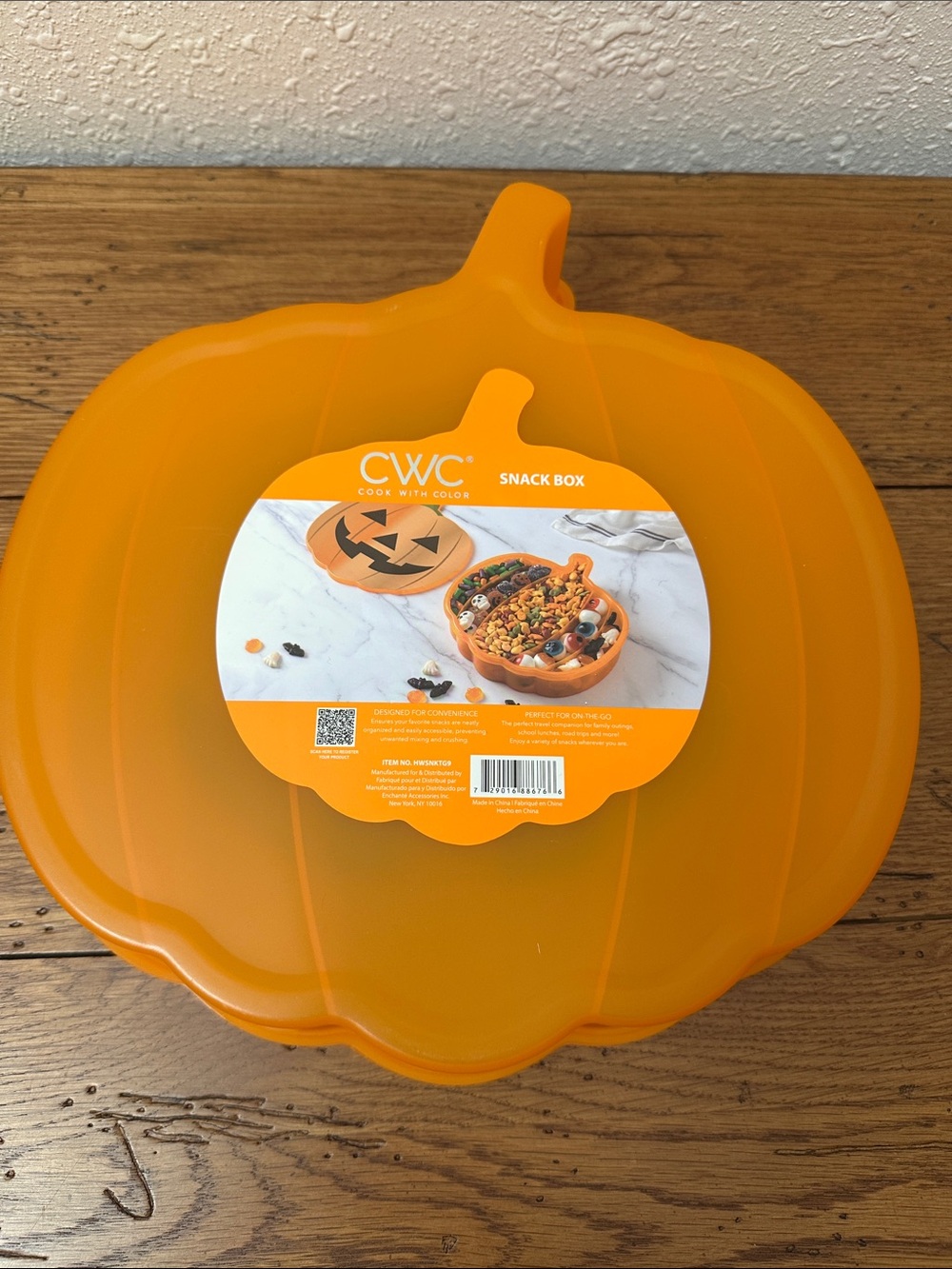 CWC Pumpkin Snack Box - Picture 4 of 4